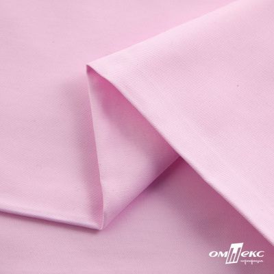 Ткань сорочечная Альто, 115 г/м2, 58% пэ,42% хл, окрашенный, шир.150 см, цв. 2-розовый (арт.101) - купить в Костроме. Цена 306.69 руб.